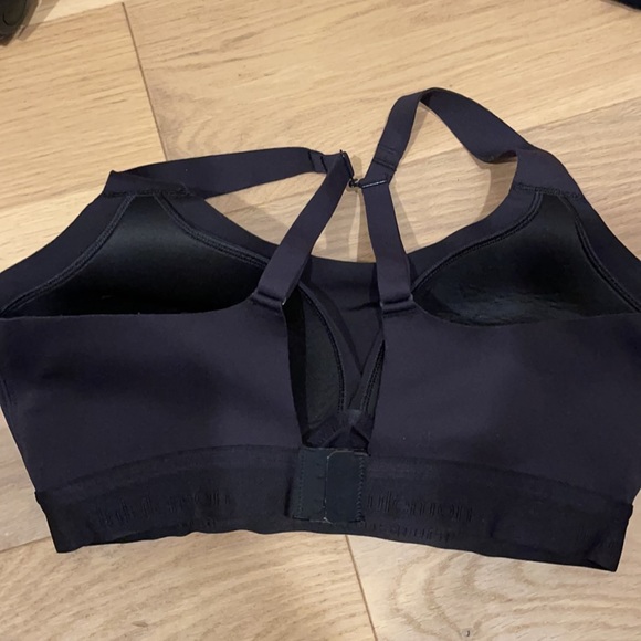 Lululemon Sports Bra - Picture 2 of 3